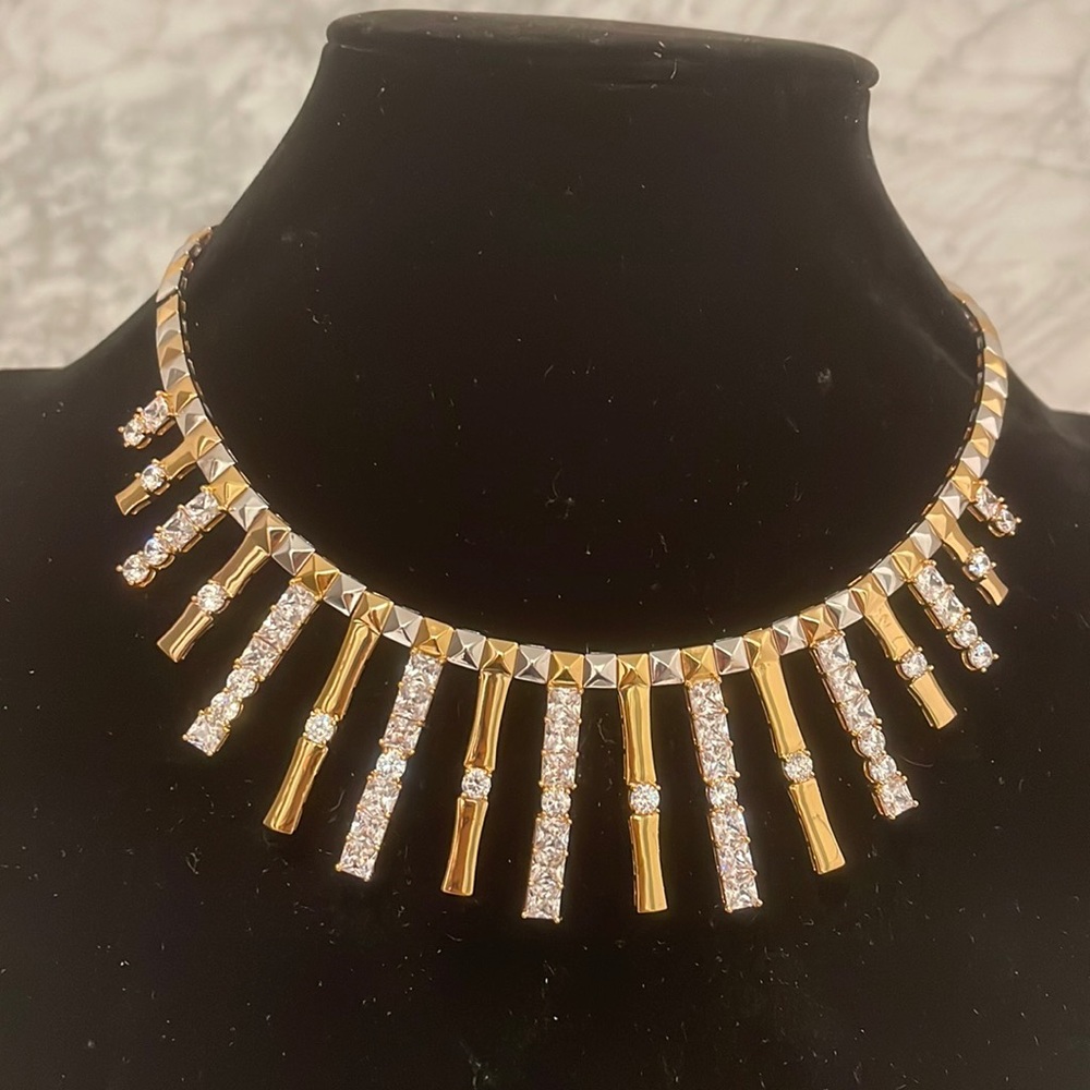Vintage bling necklace